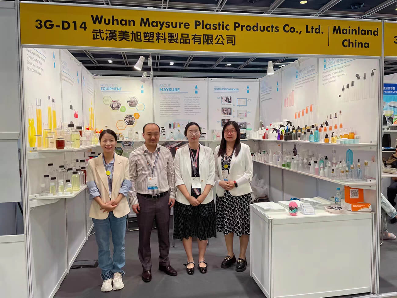 Sales Team with Designer